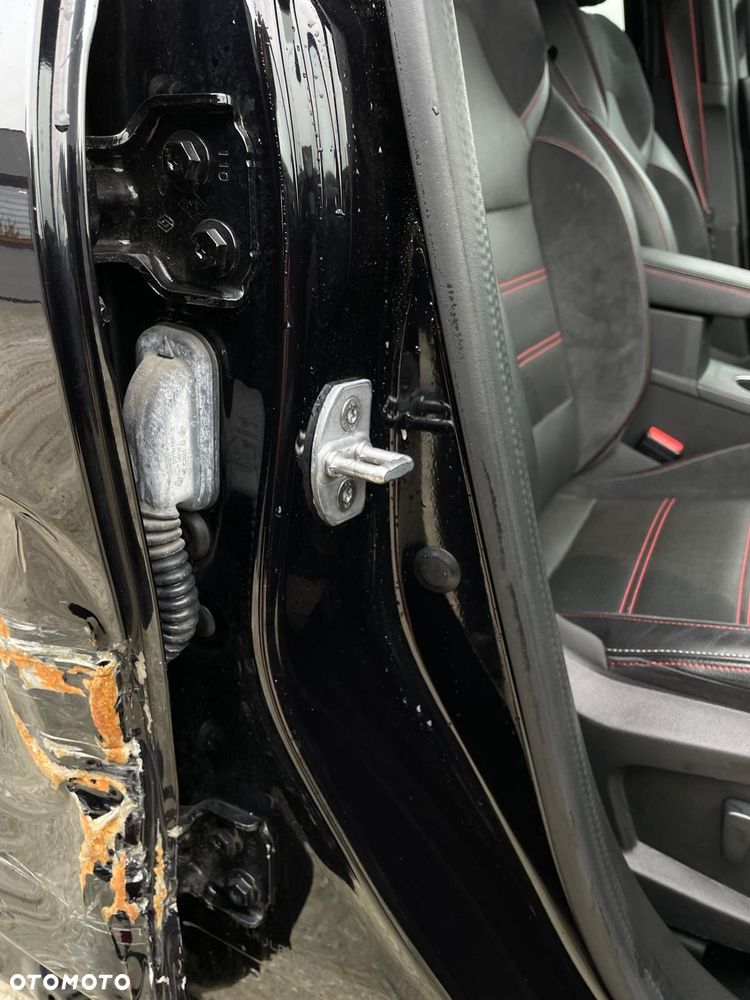 Renault Arkana E-TECH 145 R.S.LINE - 33