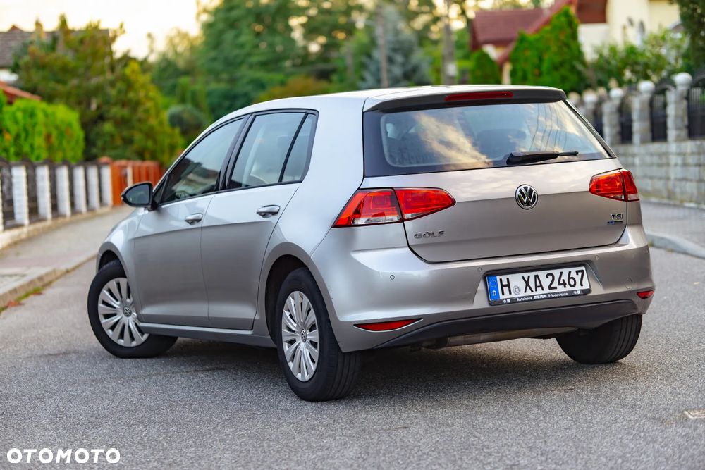 Volkswagen Golf 1.2 TSI BMT Trendline - 12