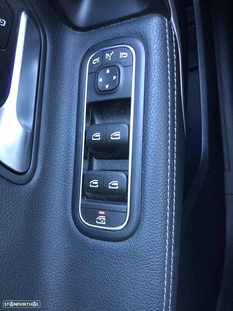 Mercedes-Benz A 180 d 7G-DCT Edition 1 - 40