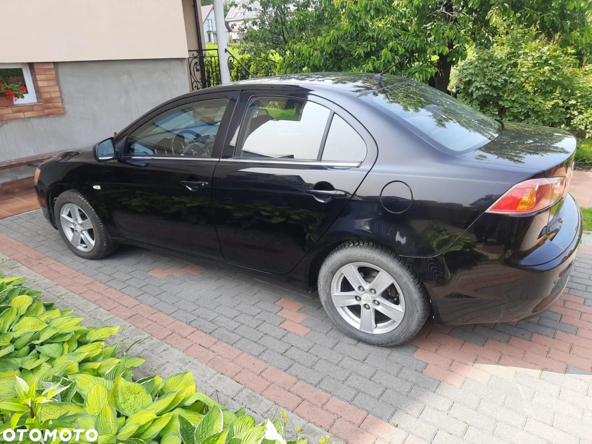 Mitsubishi Lancer - 6