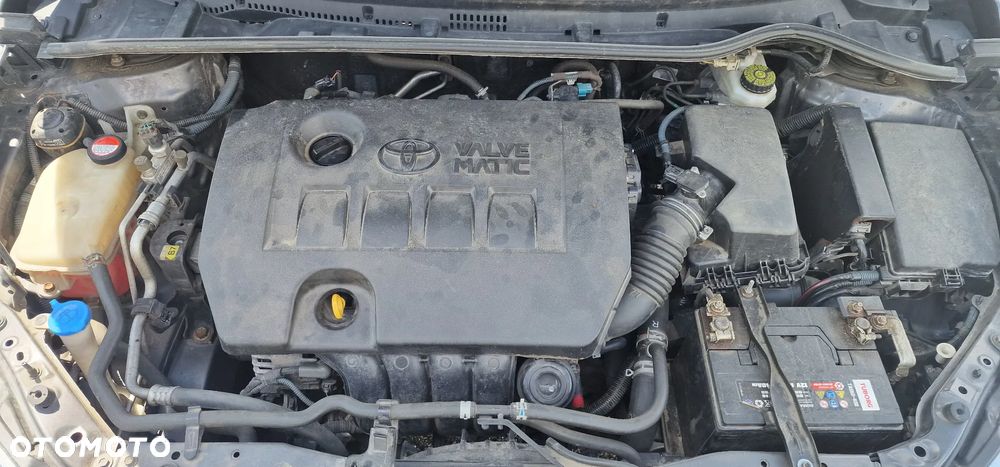 Toyota Corolla 1.6 Premium MS - 12