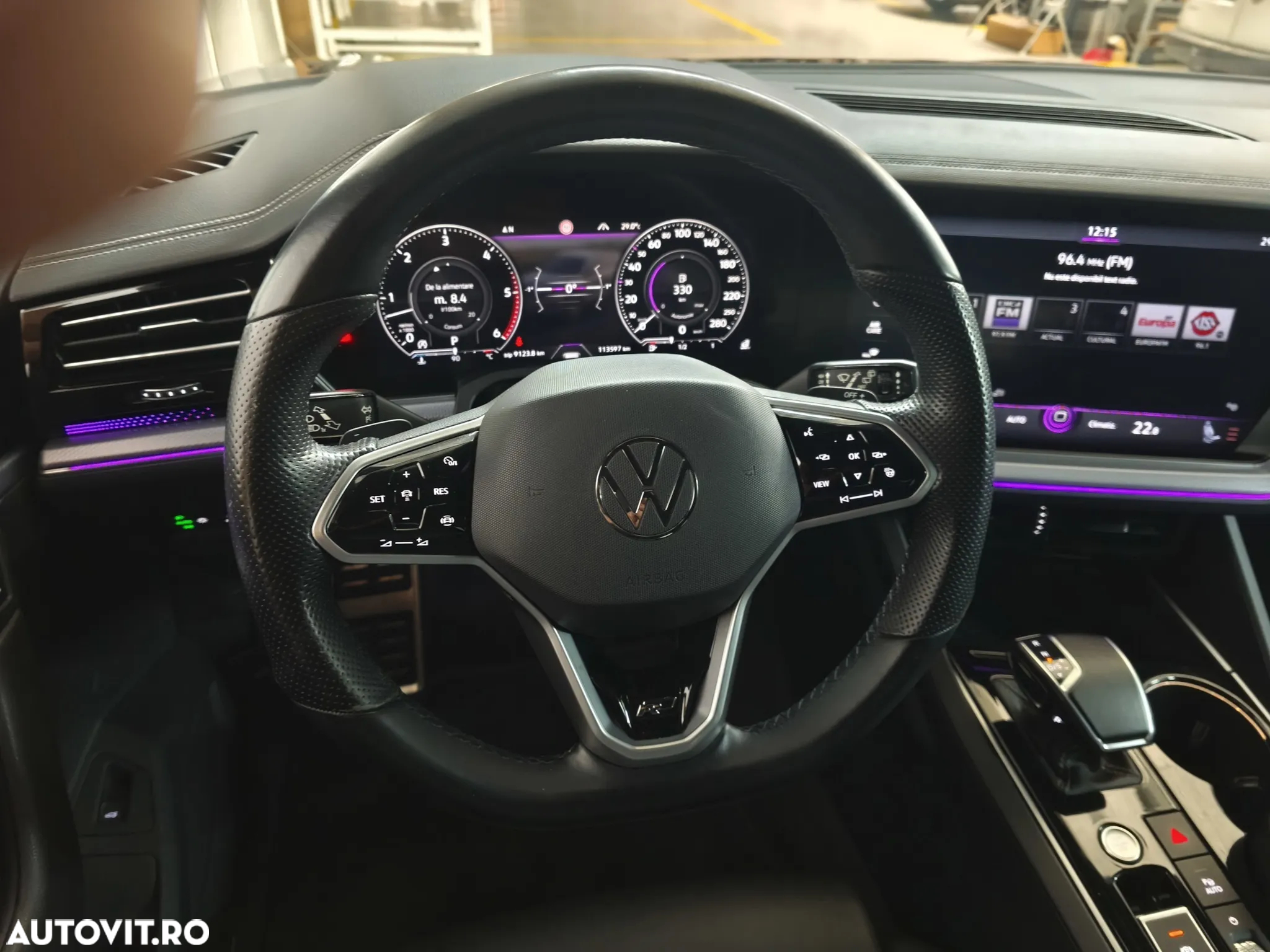 Volkswagen Touareg V6 TDI R-Style - 24