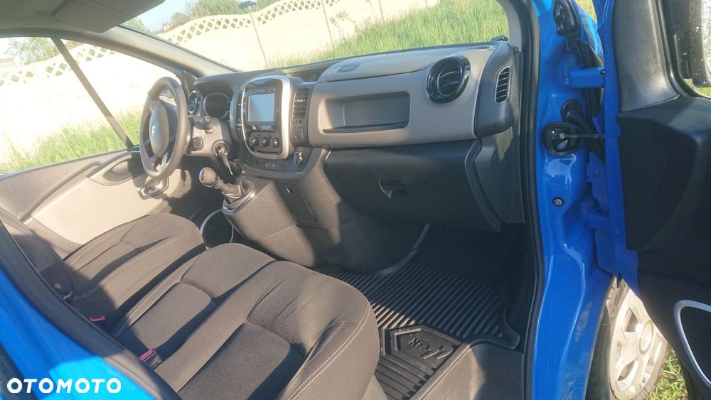 Renault TRAFIC - 33