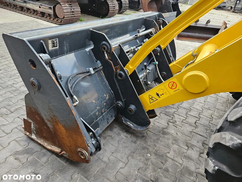 Komatsu KOPARKO-ŁADOWARKA KOMATSU WB97S 97 WB 93 WB97 97S - 15