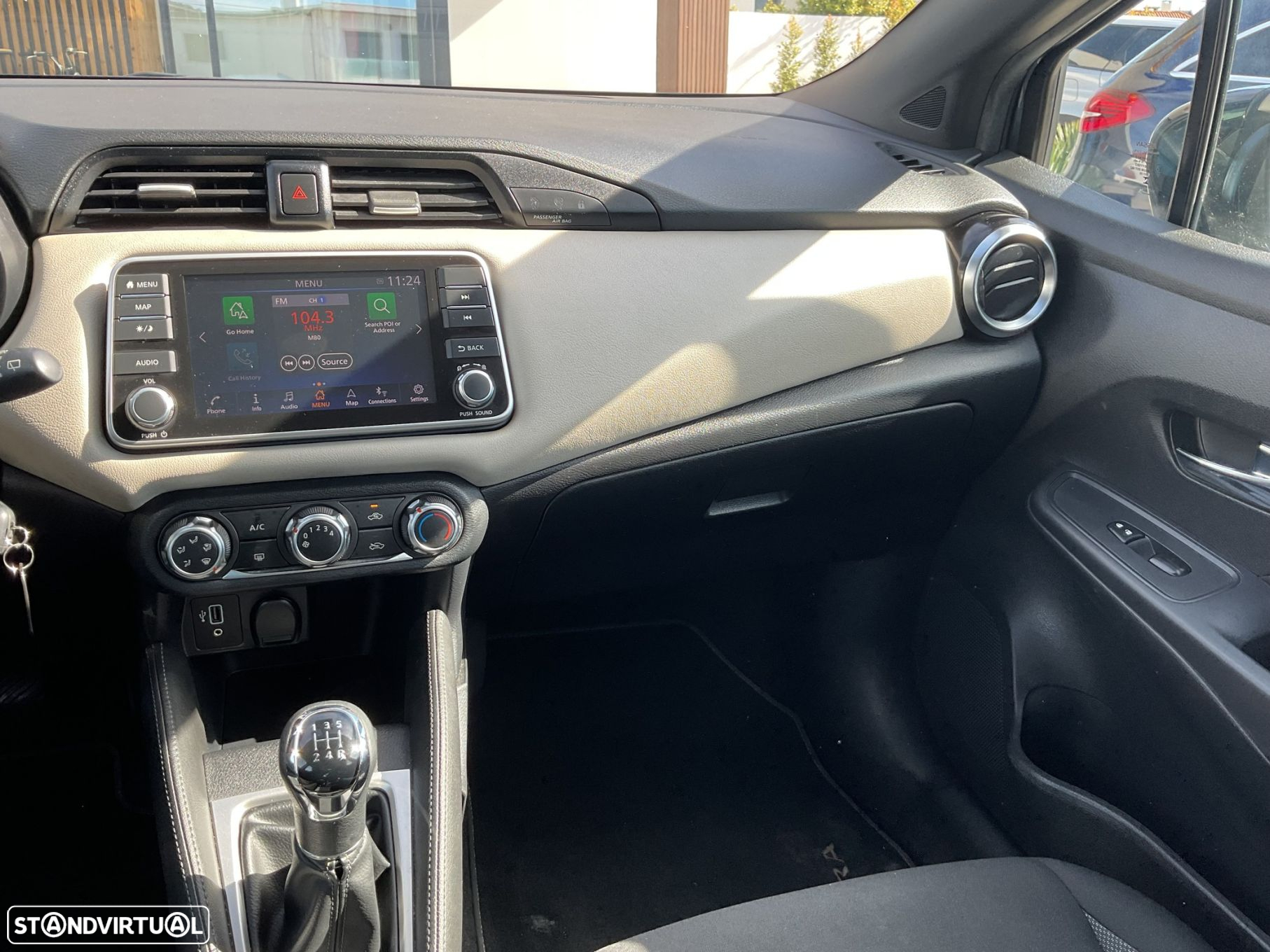 Nissan Micra 1.0 IG-T Tekna Plus - 37