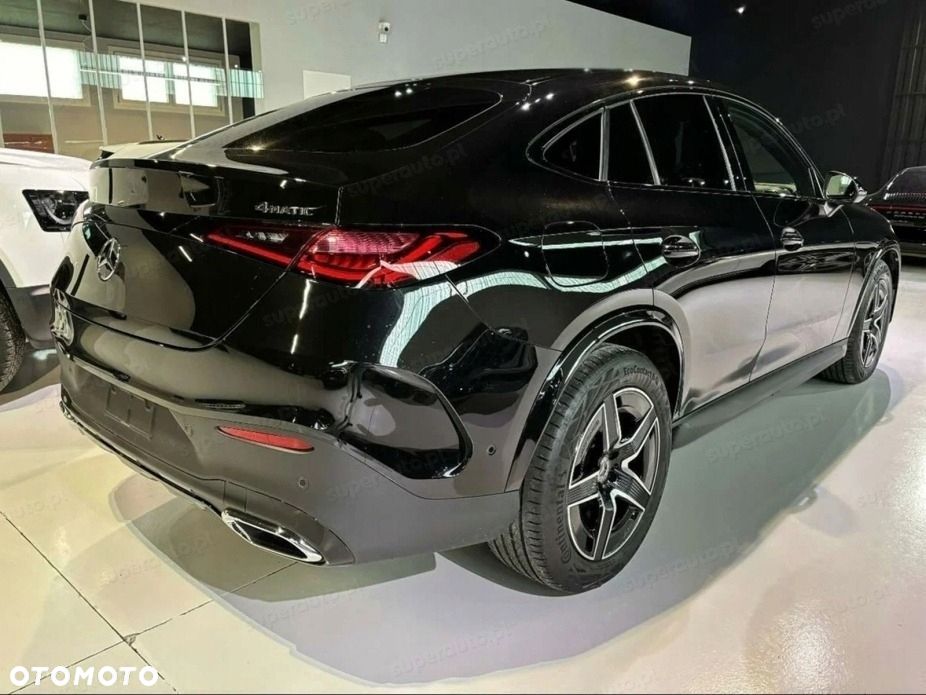 Mercedes-Benz GLC 220 d mHEV 4-Matic AMG Line - 4