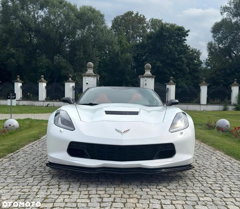 Chevrolet Corvette - 3