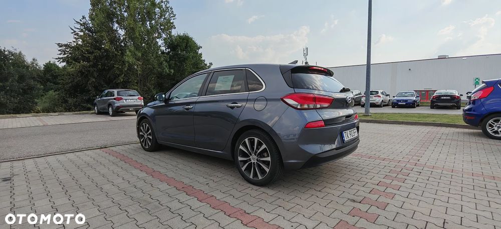 Hyundai i30 1.6 CRDi Premium - 7