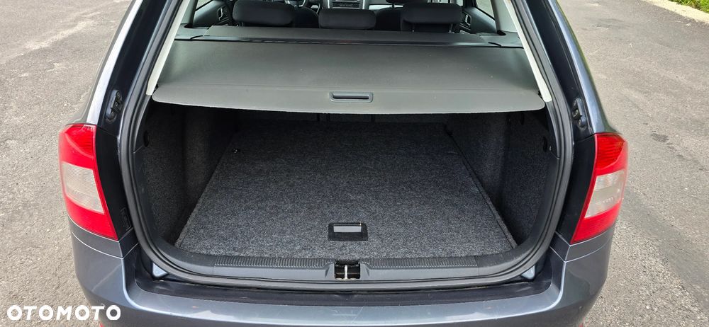 Skoda Octavia 1.6 TDI Ambiente - 27