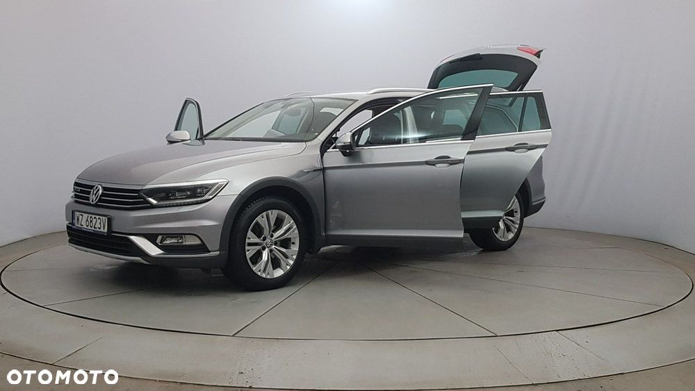 Volkswagen Passat Alltrack - 10