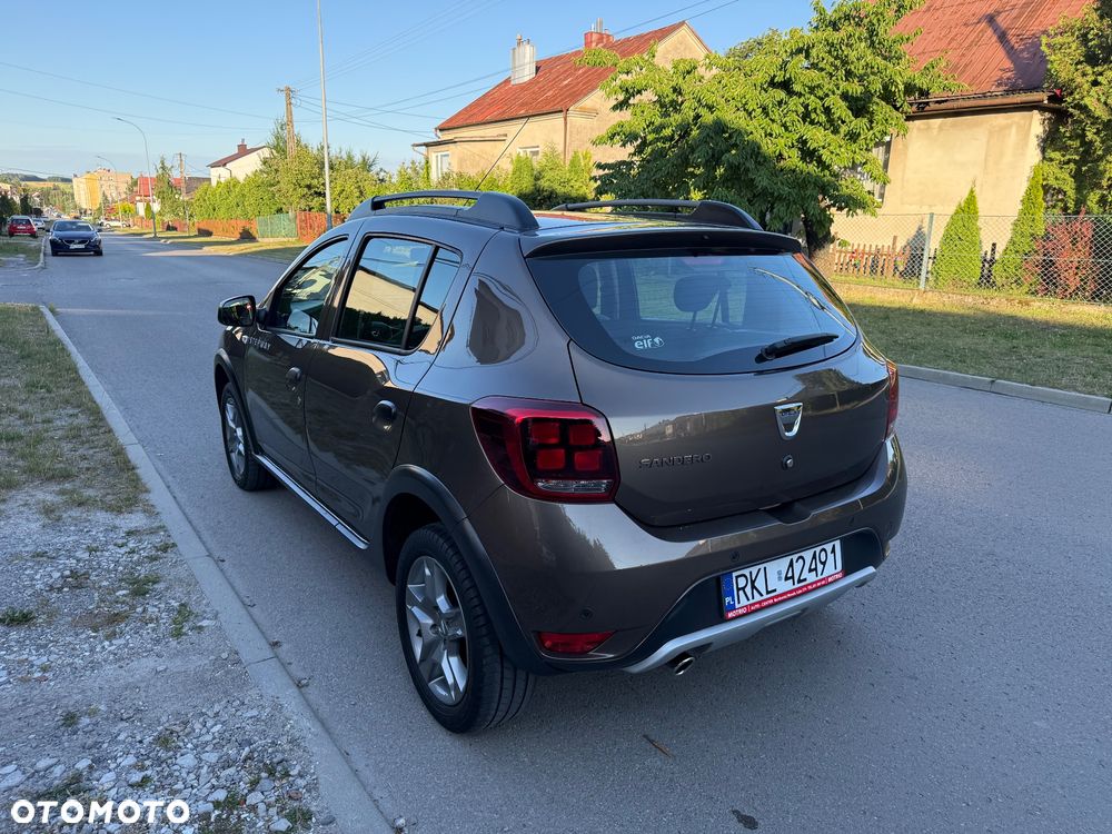 Dacia Sandero 0.9 TCe SL Celebration S&S - 37