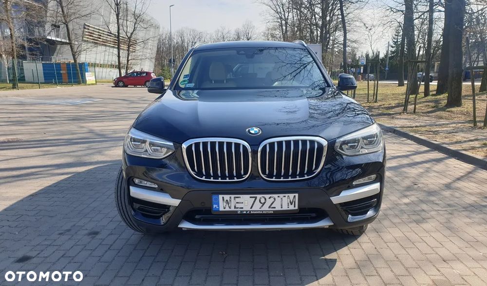 BMW X3 xDrive20d - 13