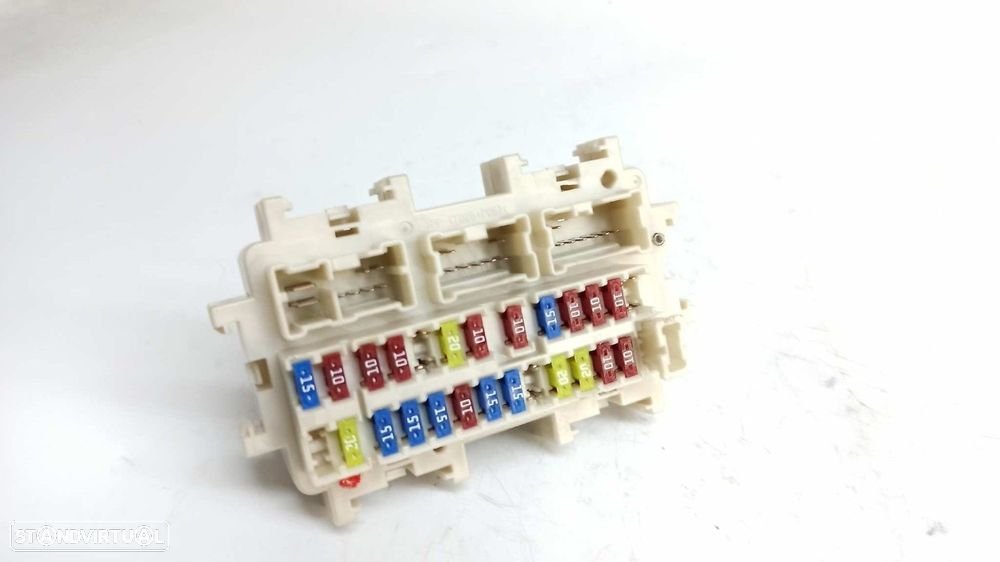CAIXA DE RELÉS/ FUSÍVEIS RENAULT KOLEOS DYNAMIQUE PACK2 - 3