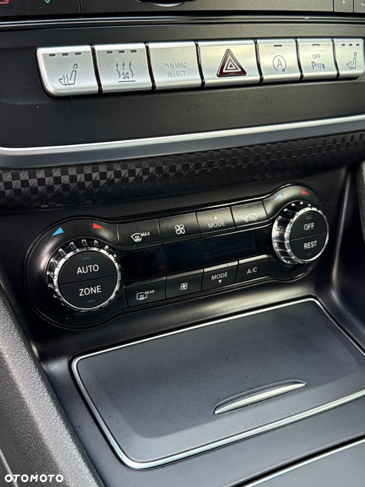 Mercedes-Benz Klasa A 220 d 4Matic 7G-DCT - 24