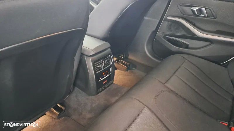 BMW 320 e Auto - 16