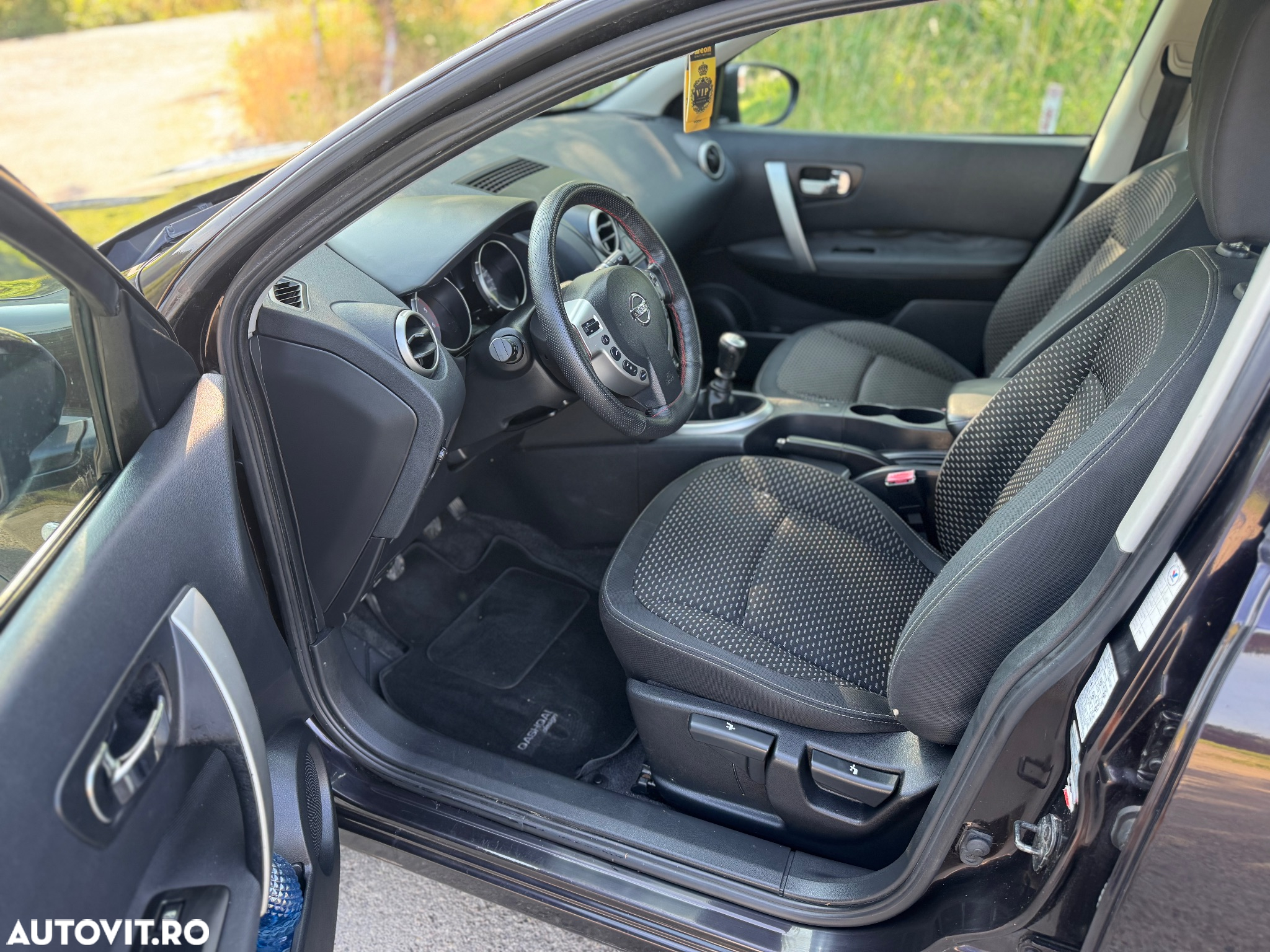 Nissan Qashqai 1.5 DCI TEKNA - 11