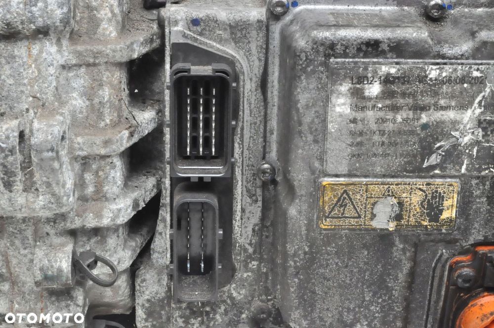 LAND ROVER DISCOVERY SPORT L550 1.5 P300E SILNIK ELEKTRYCZNY L8D2-14G137-AG - 3