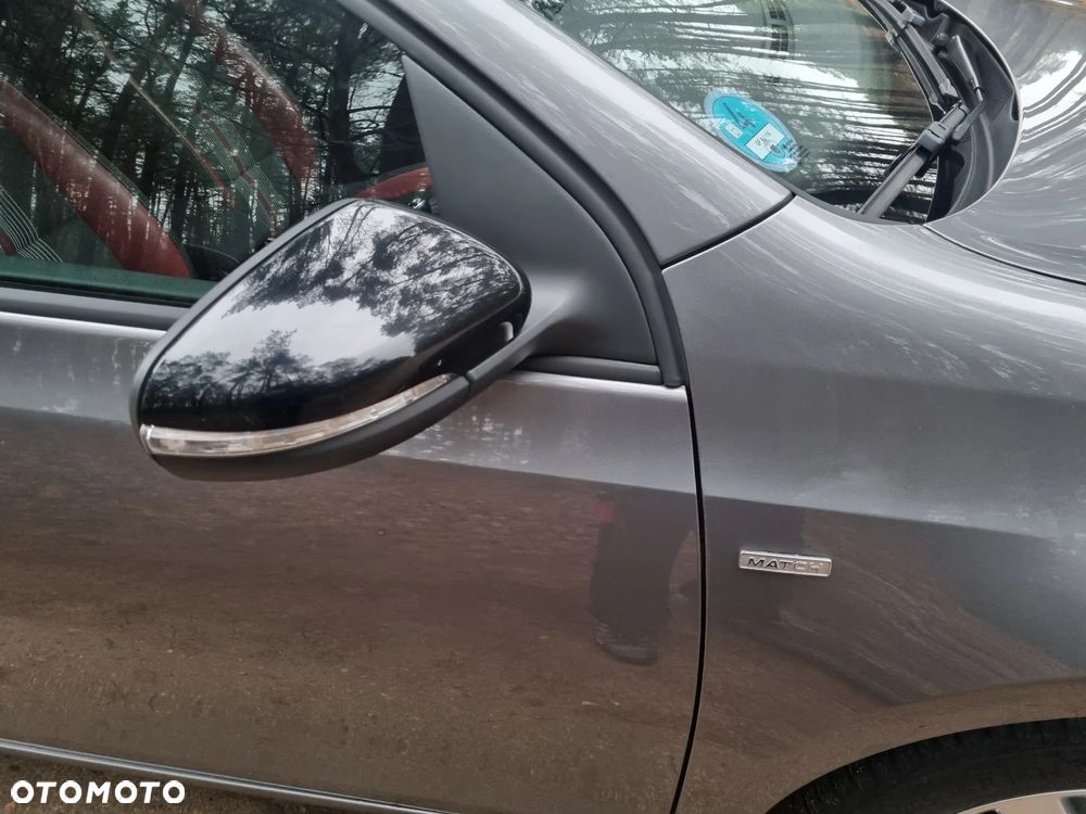 Volkswagen Golf 1.2 TSI MATCH - 19