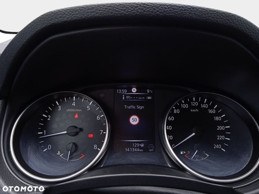 Nissan Qashqai 1.6 DIG-T N-Connecta - 17