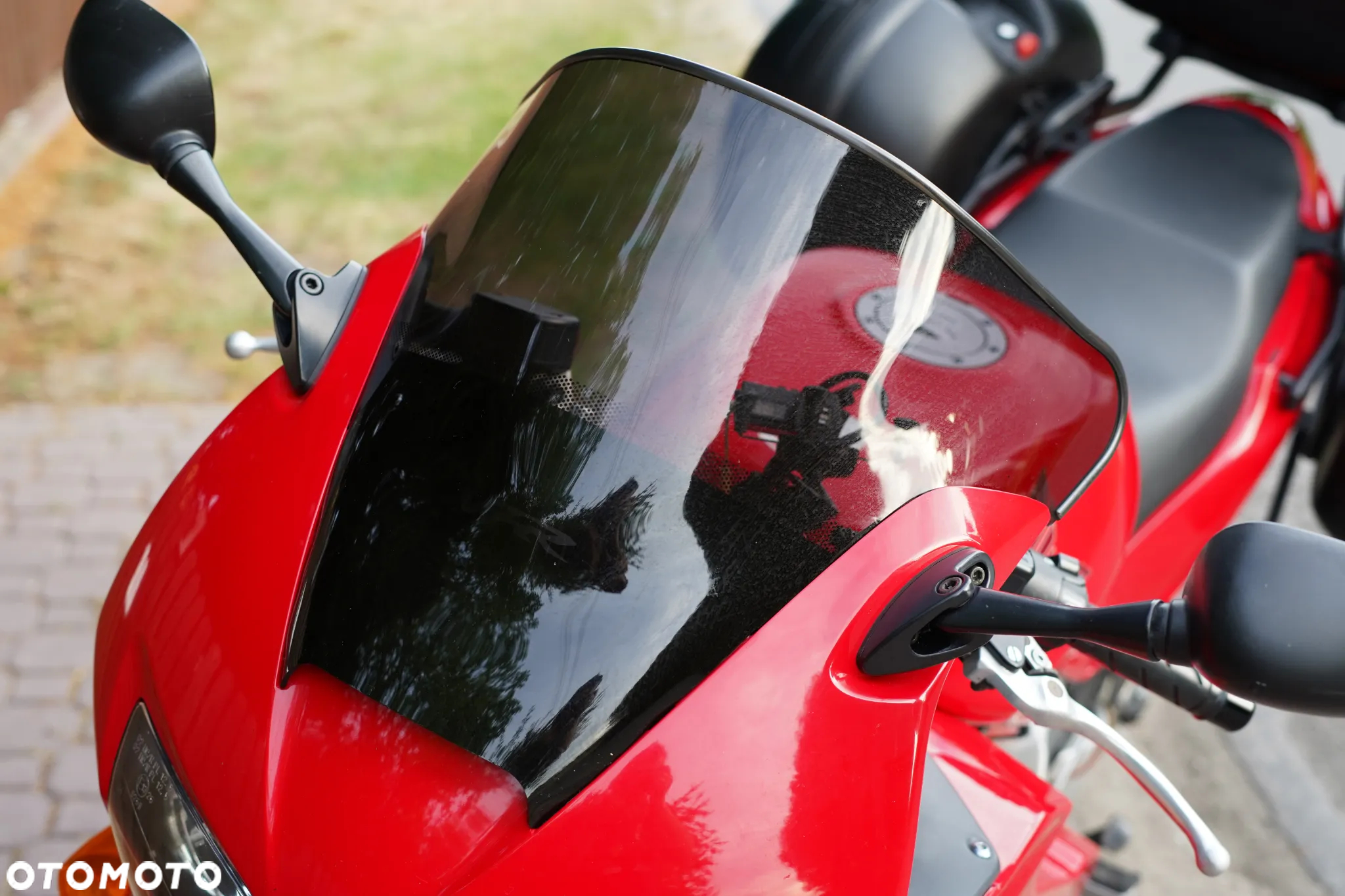 Honda VFR - 18