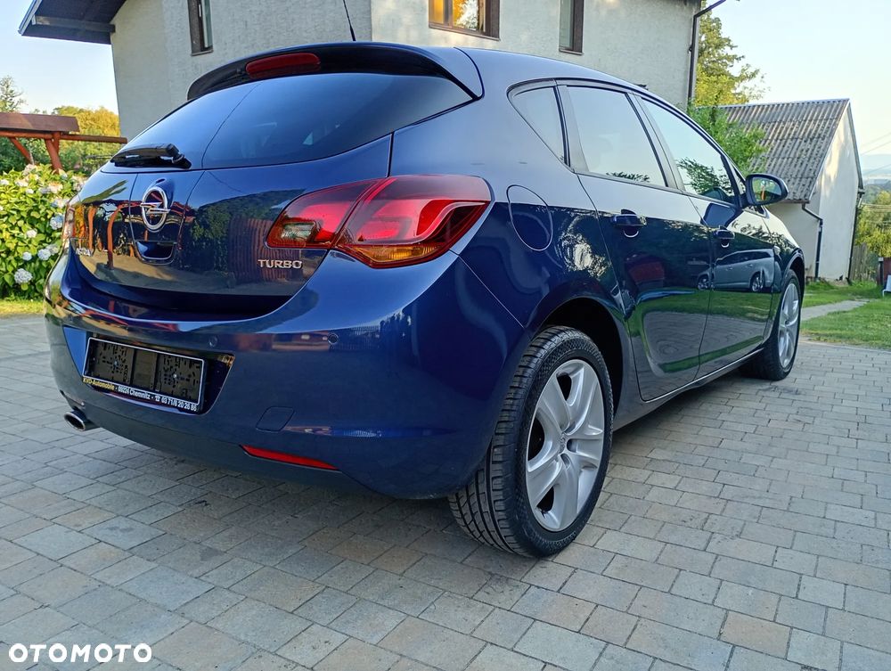 Opel Astra 1.4 Turbo Design Edition - 6