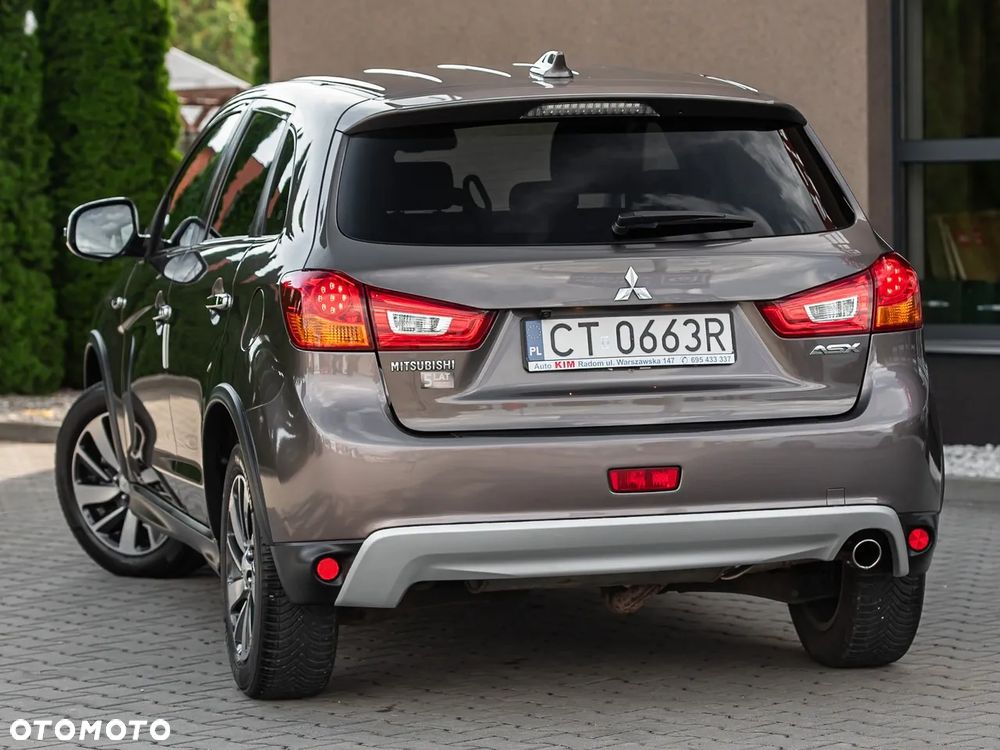 Mitsubishi ASX - 8