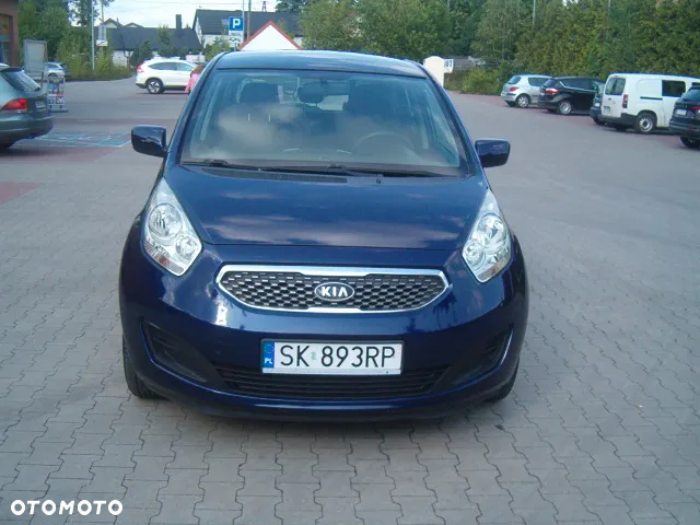 Kia Venga - 16