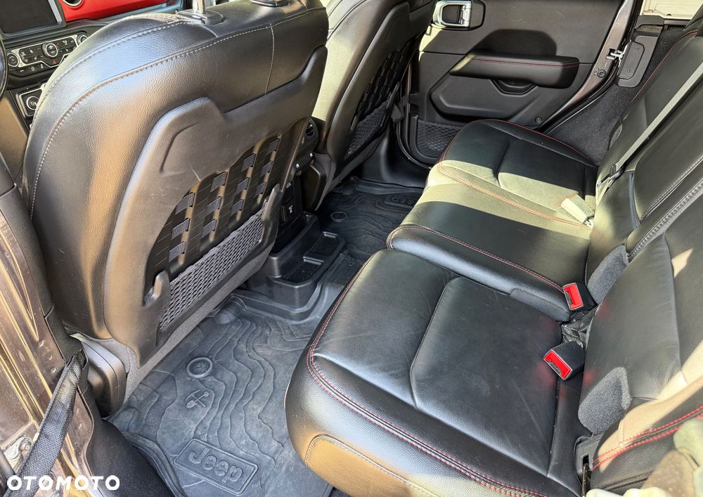 Jeep Wrangler Unlimited GME 2.0 Turbo Rubicon - 6