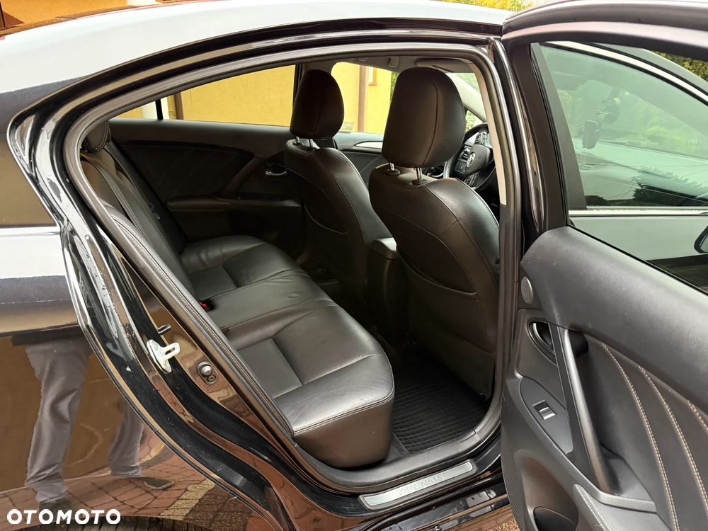 Toyota Avensis 2.0 D-4D Prestige - 14
