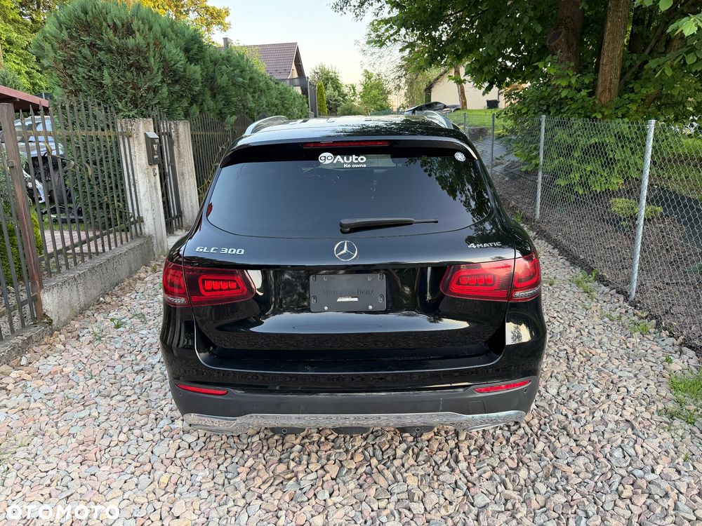 Mercedes-Benz GLC 300 4Matic 9G-TRONIC - 15
