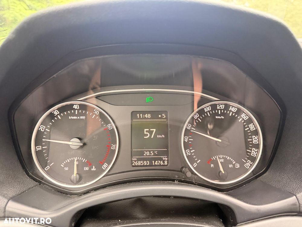 Skoda Octavia 1.2 TSI ELEGANCE - 10