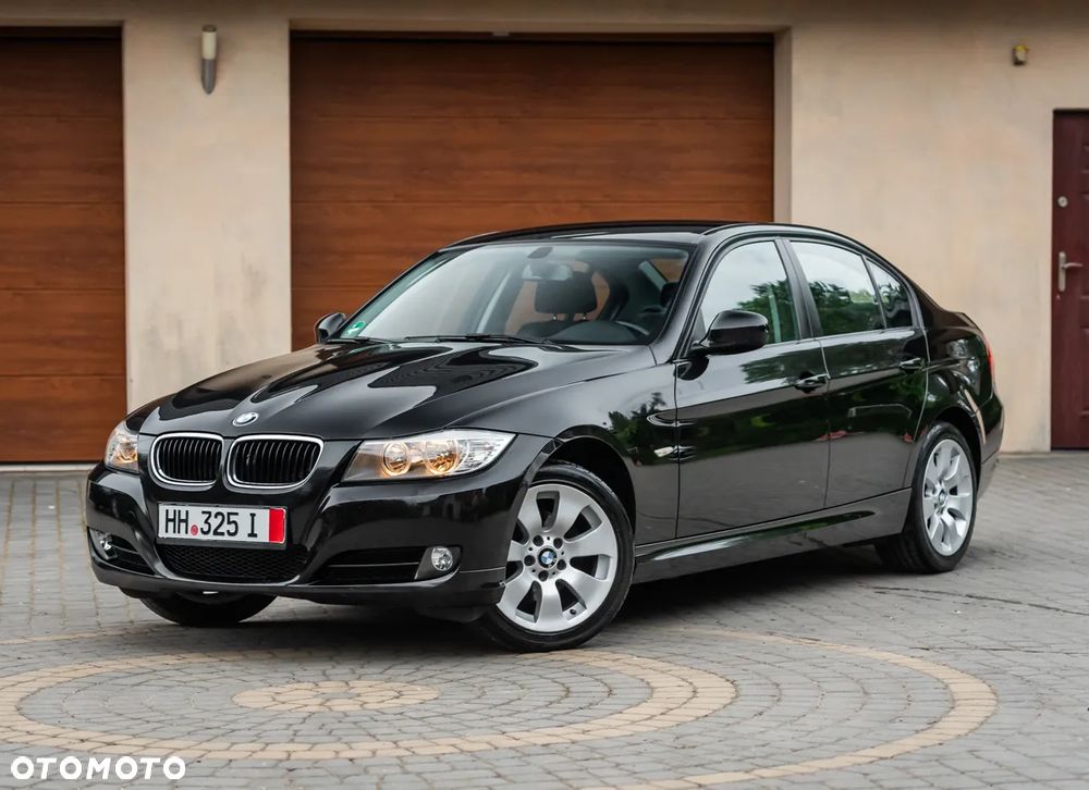 BMW Seria 3 318i Edition Exclusive - 4