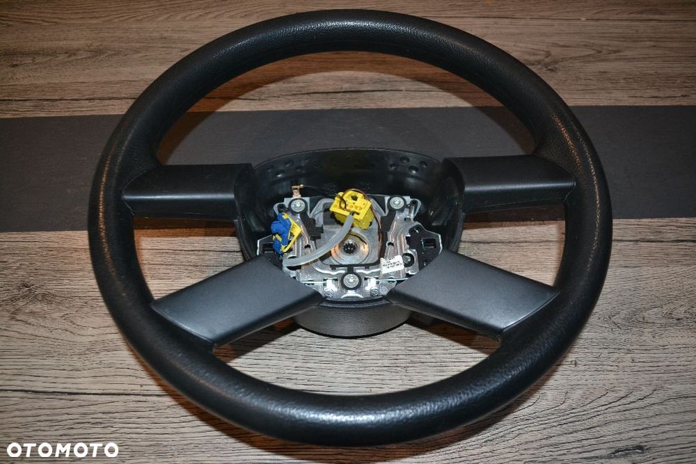 VW POLO 9N KIEROWNICA CZTERORAMIENNA 6Q0419091G - 2