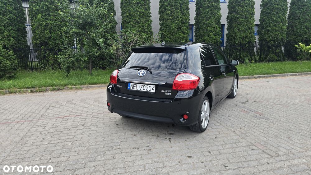 Toyota Auris - 2