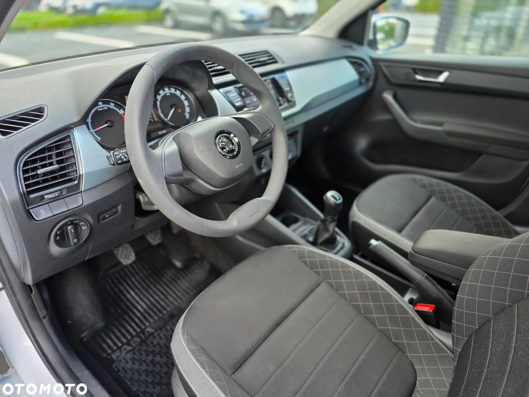 Skoda Fabia 1.0 TSI Style - 37