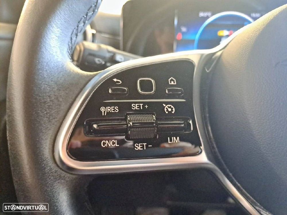 Mercedes-Benz A 180 d - 16