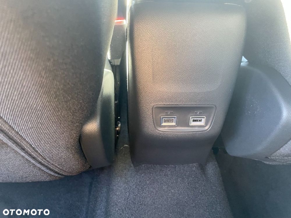 Peugeot 2008 - 14