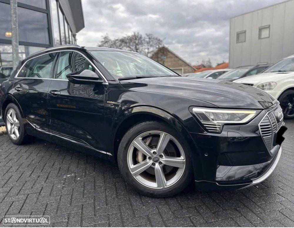 Audi e-tron 50 quattro - 1