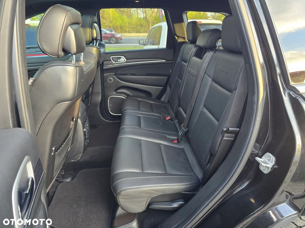 Jeep Grand Cherokee 5.7 V8 HEMI Summit - 33