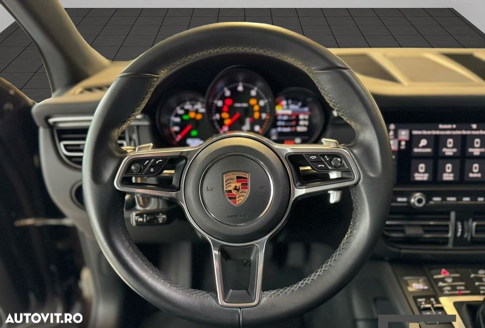 Porsche Macan PDK - 13