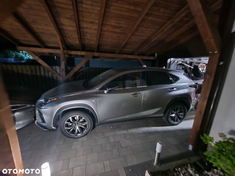 Lexus NX 300 F Sport AWD - 15