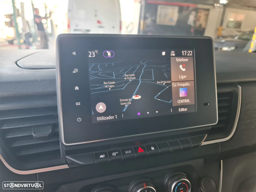 Renault Trafic 2.0 dCi 130cv GPS / CarPlay / Câmara /c/IVA dedutível - 31