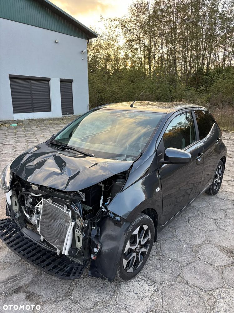 Toyota Aygo 1.0 VVT-i Color Edition - 2