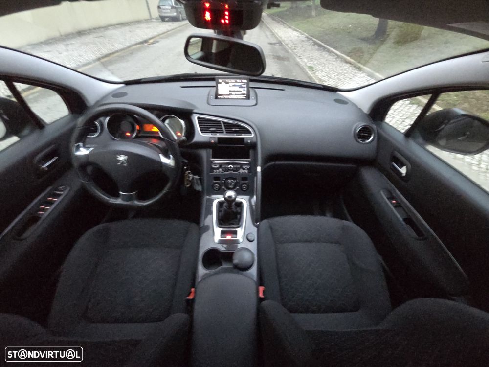 Peugeot 3008 1.6 HDi Style - 11