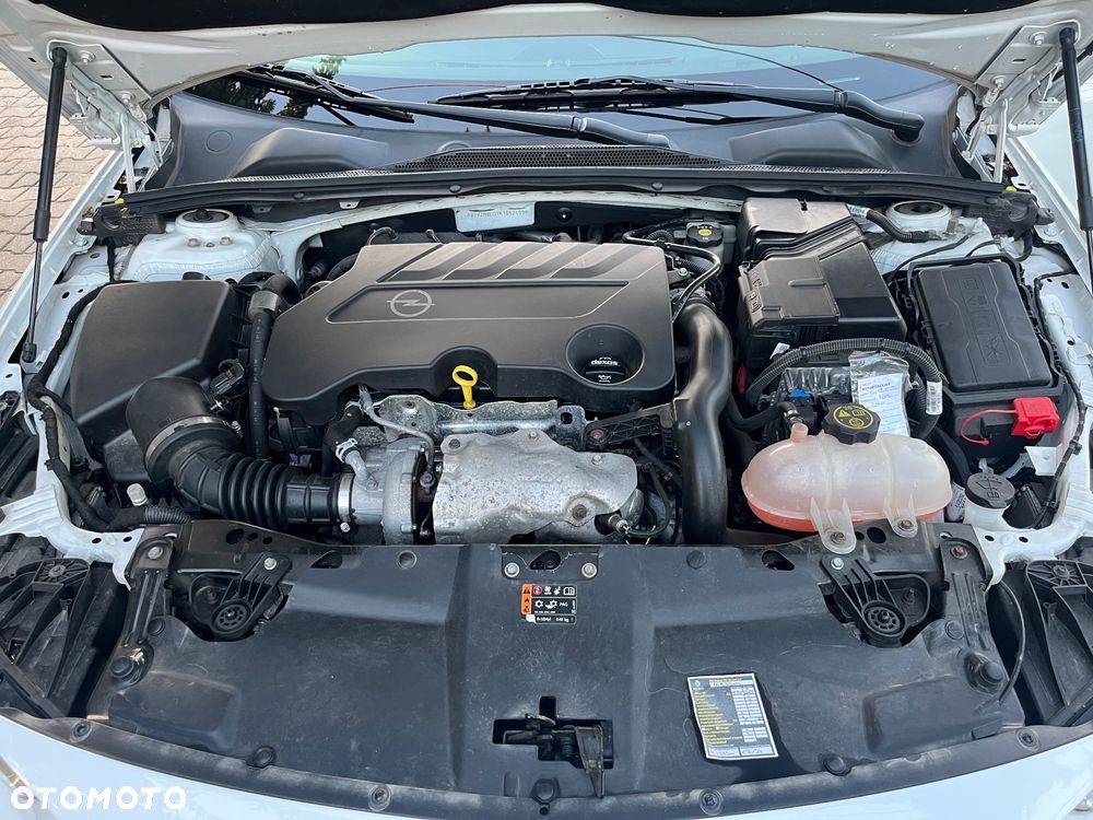 Opel Insignia 2.0 CDTI Enjoy S&S - 9