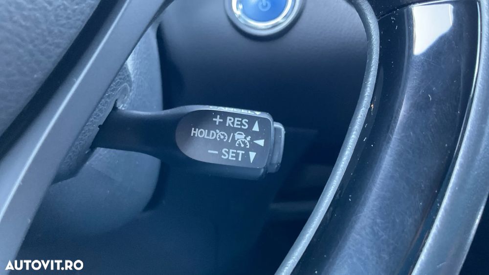 Toyota C-HR 2.0 HSD 184 CP 4x2 CVT Style - 30