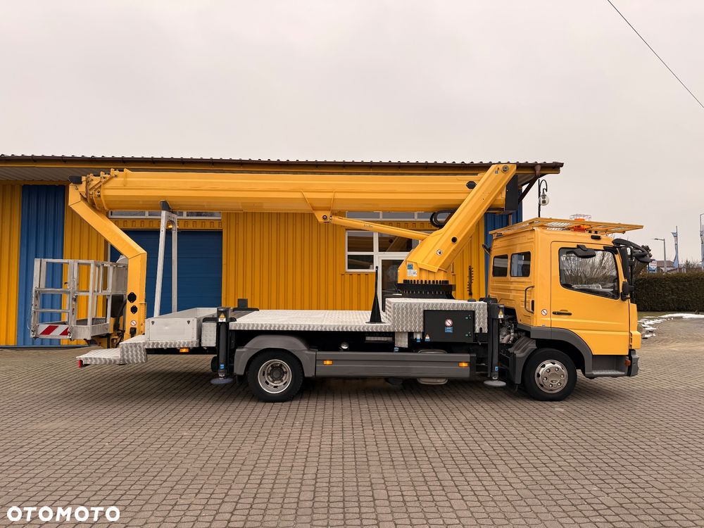 Ruthmann T330 (33m w bok 21,2m)Mercedes Atego, MAN TGL7.150 - 5