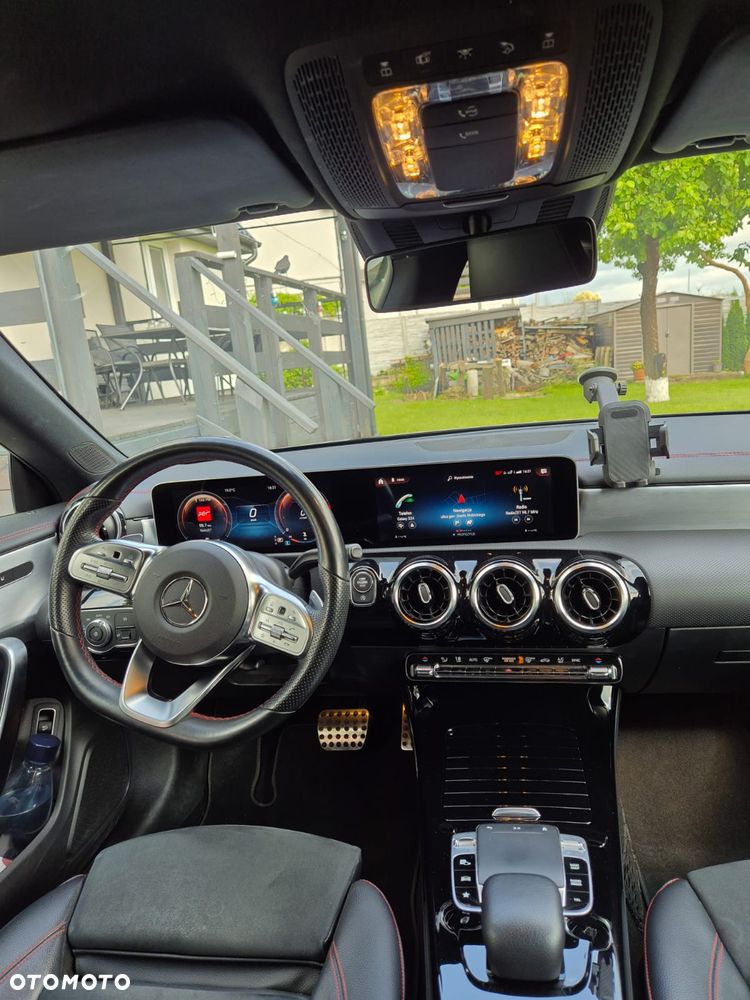 Mercedes-Benz CLA 180 AMG Line 7G-DCT - 5