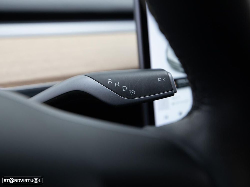 Tesla Model 3 Standard Range Plus RWD - 19