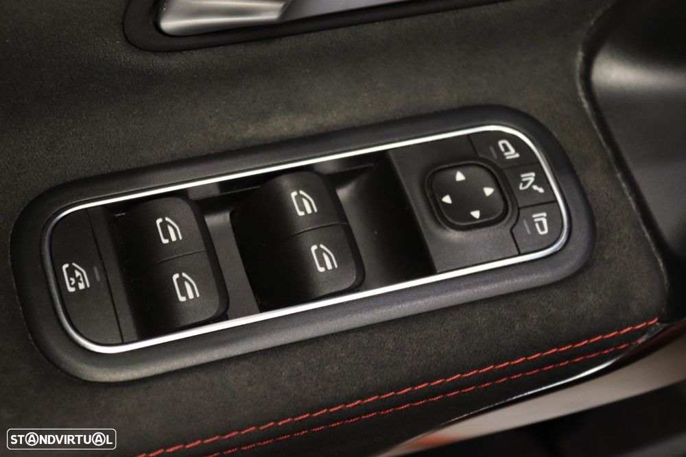 Mercedes-Benz A 180 d AMG Line - 8